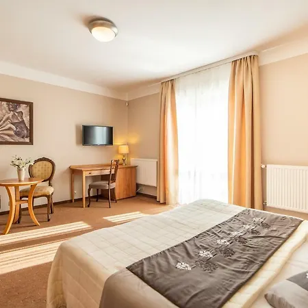 Oda ve Kahvaltı Zenit Ustronie Morskie