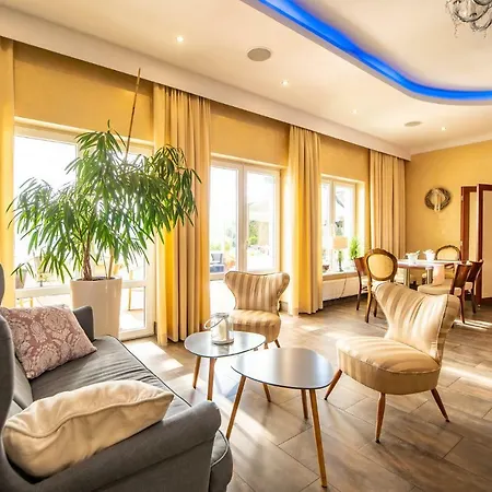 Zenit Oda ve Kahvaltı 3*