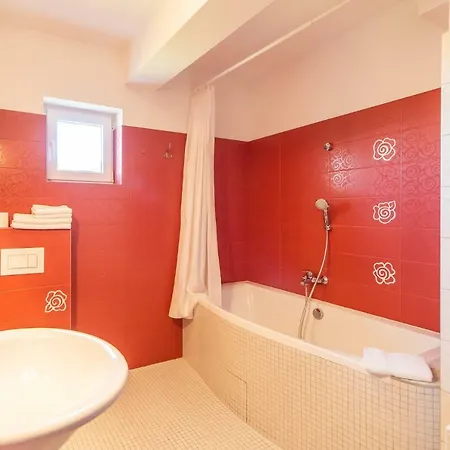 Zenit Bed & Breakfast 3*
