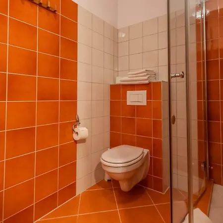 Oda ve Kahvaltı Zenit 3*