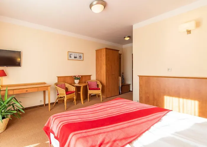 Zenit Устроне-Морске