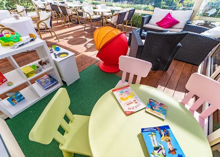 Zenit Ustronie Morskie